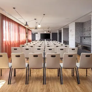 https://hyatt-house-paris-charles-de-gaulle-airport.fr-paris.fr
