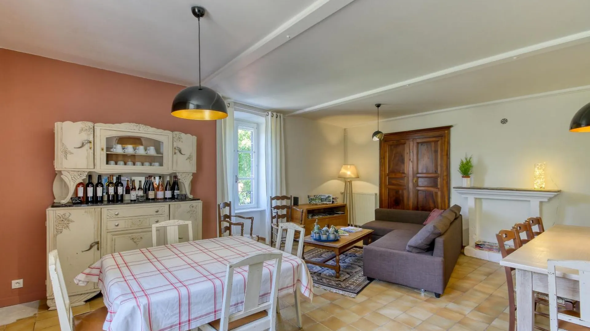 Les Jardins D'Anna - Chambres D'Hotes Tapon Bed & Breakfast