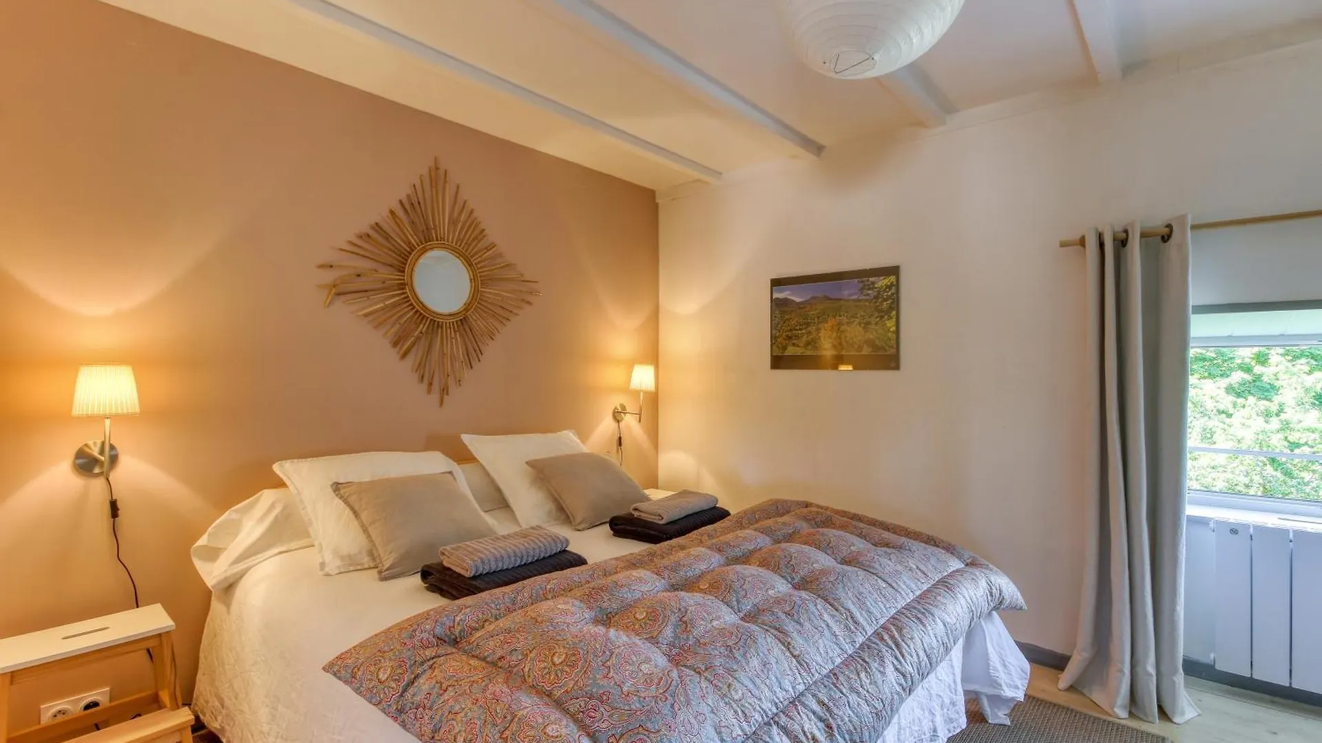 Les Jardins D'Anna - Chambres D'Hotes Tapon Bed & Breakfast